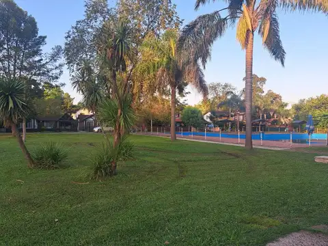 VENTA CASA BARRIO CERRADO  LAS ACACIAS