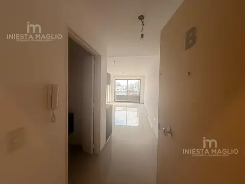 Sarandí 800