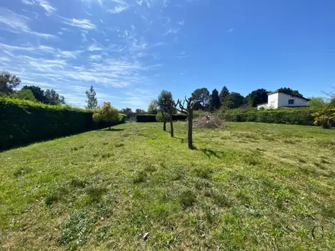 Increible TERRENO a la venta Barrio Parque Sakura. 1680mt2. Excelente Acceso. Listo para escrit...