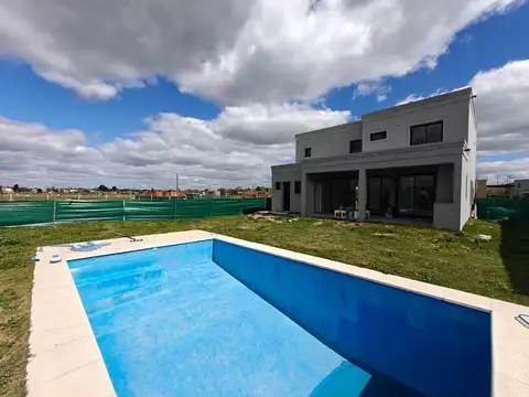 Casa en Venta en San Pablo, USD 205.000