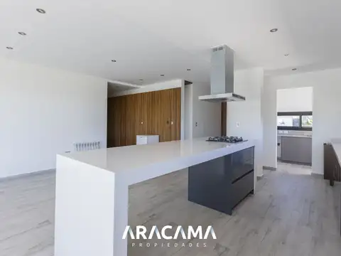 Casa en VENTA en Santo Domingo - Canning.