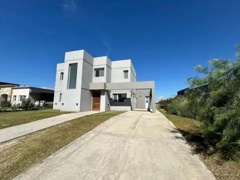 casa en venta en San Sebastián, área 8, Escobar