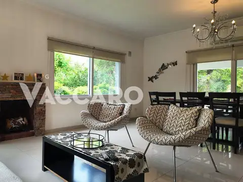 Casa en Venta en Weston, USD 398.000