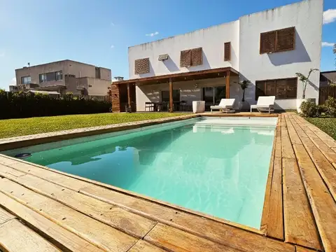 Calle Marcos Paz 2800