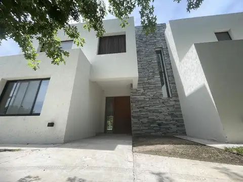 Casa  en Venta ubicado en Haras Santa Maria, Escobar, G.B.A. Zona Norte