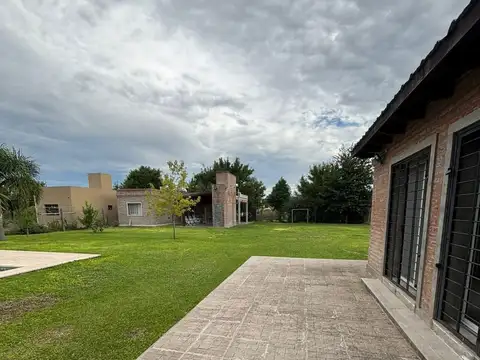 Brisa al 1500, Las Tardes, Roldan.