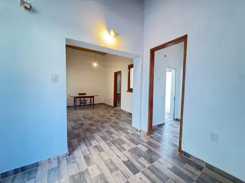Avenida Coronel Leonardo Rosales 700