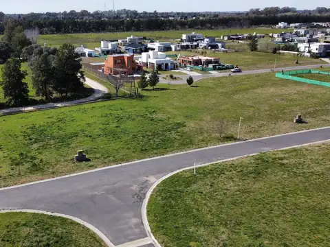 Terreno en Venta en Countries y Barrios Cerrados en Campana, USD 48.000