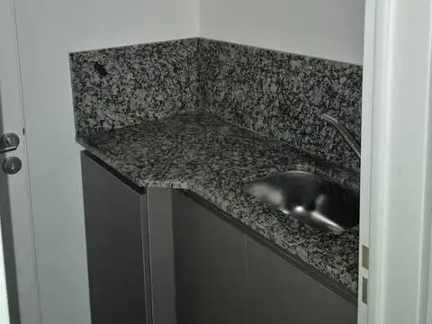 Local en Alquiler en Liniers, $ 850.000