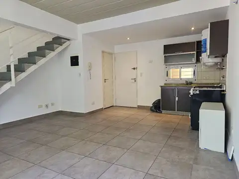 Departamento 2 ambientes amplios en Saavedra