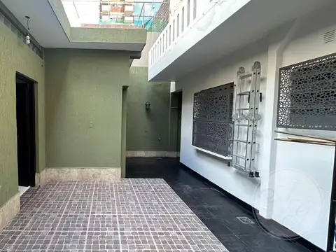 Depto Tipo Casa en Venta de 2 ambientes