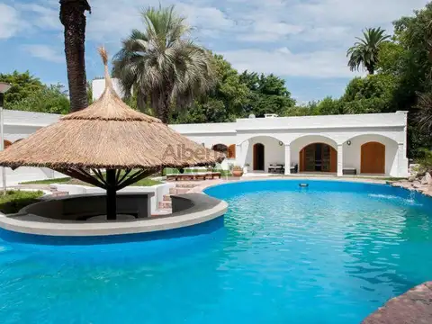 Casa en Venta en Finca Las Marianas Villa Elisa - Alberto Dacal Propiedades