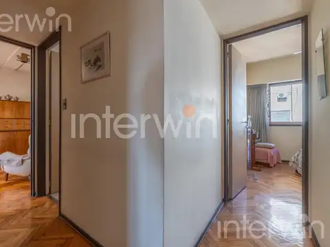 Semipiso - 4 Ambientes y Dep - con balcón - Barrio Norte - Recoleta - VENTA