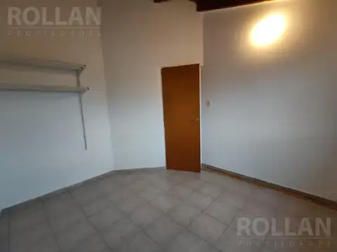 Depto Tipo Casa 2 ambientes con 1 baño