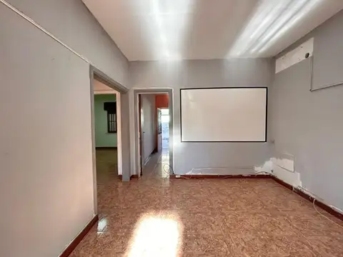 VENTA CASA 4 AMB JARDÍN GARAGE Y PATIO LANÚS ESTE