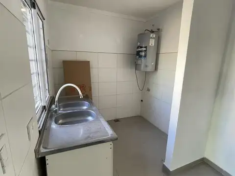 Departamento en Alquiler con 1 cocheras