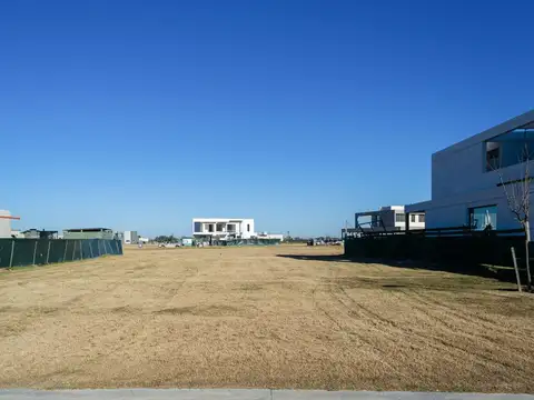 Terreno en Venta en Terralagos, USD 129.000
