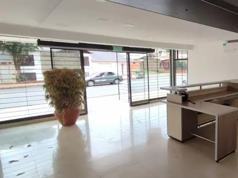 Local en Venta en Posadas, USD 250.000
