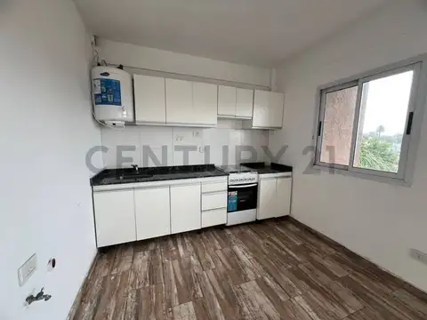 grito de alcorta 1800, Piso 2
