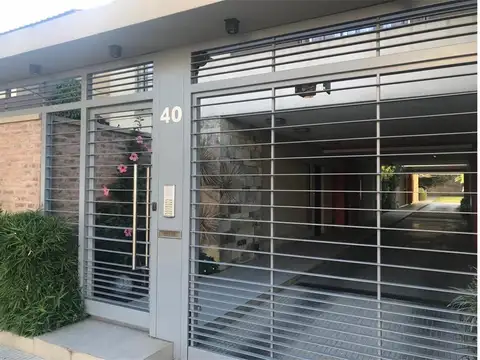 EXCELENTE DUPLEX 1 DORMITORIO CON PATIO