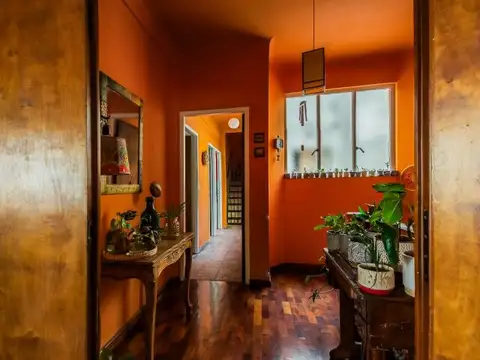 Depto Tipo Casa 5 ambientes con 2 baños