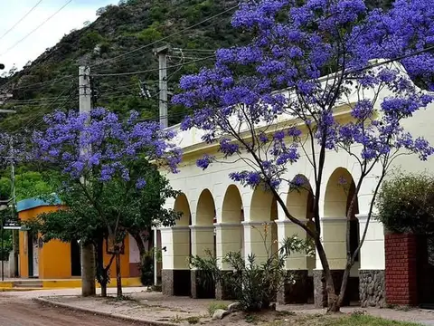 EXCLUSIVA PROPIEDAD HISTORICA