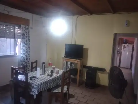 En VENTA CASA en Villa Saboya, Matheu