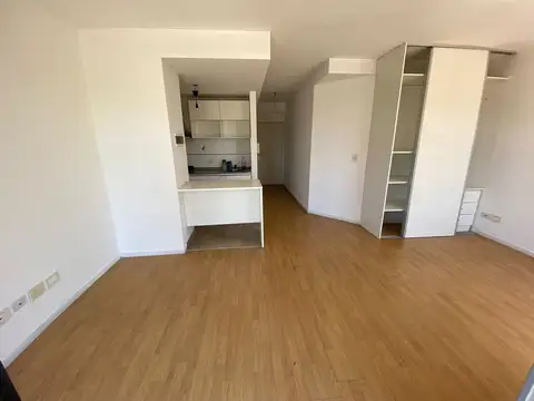 ALQUILER MONOAMBIENTE EN SÁENZ PEÑA EXC UBICACIÓN