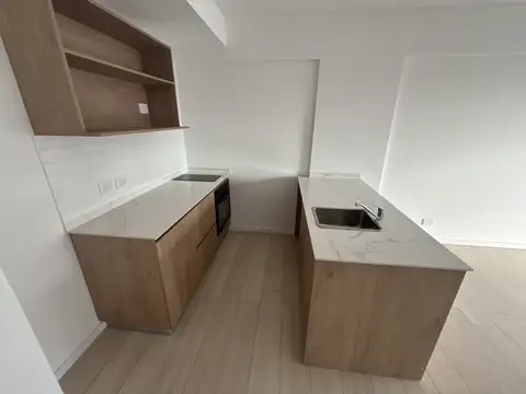 Departamento en Alquiler en Remedios de Escalada, $ 650.000
