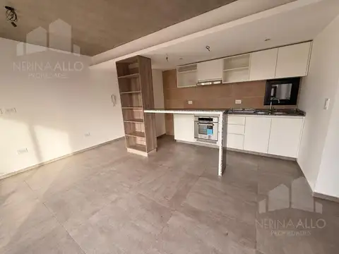 Departamento en Alquiler en Castelar Norte, $ 700.000