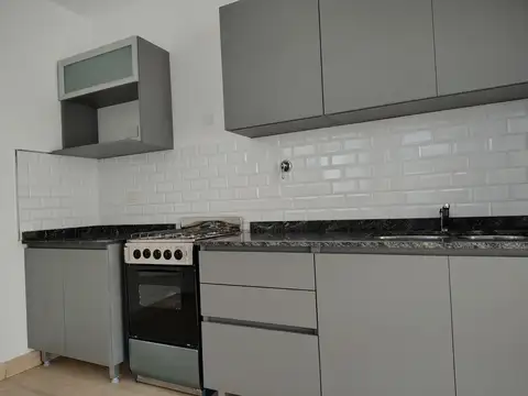 Departamento 3 ambientes con 1 baño