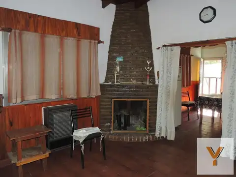 Casa en Venta con 1 cochera