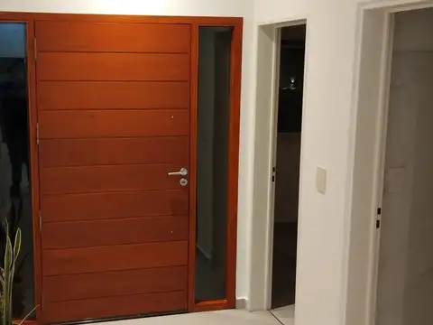 Casa en Alquiler de 3 dormitorios