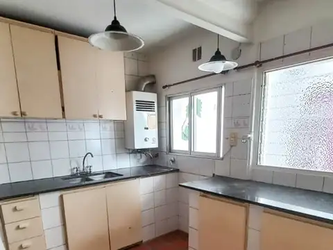 Depto Tipo Casa en Alquiler de 2 dormitorios