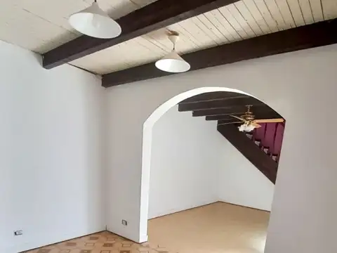 Depto Tipo Casa en Alquiler en San Cristobal, $ 870.000