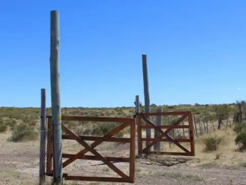 Terreno en Venta en Camarones, USD 110.000