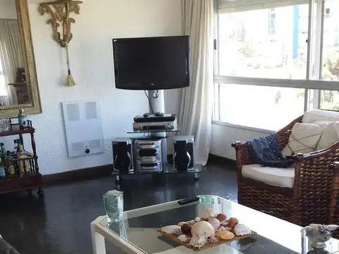 Departamento en Venta en Punta del Este, USD 395.000
