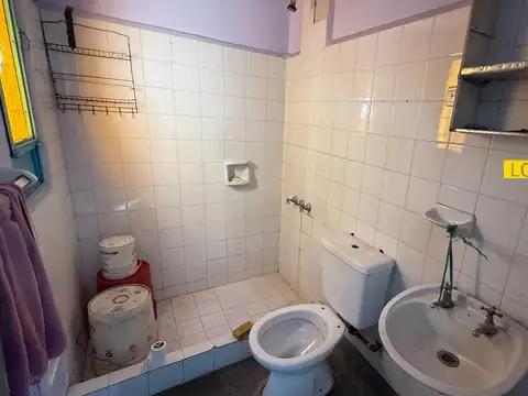 2 De Abril De 1982 6600