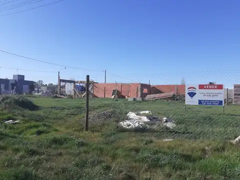 VENTA O PERMUTA LOTE EN V BORDEAU (P CENTRAL 5000)