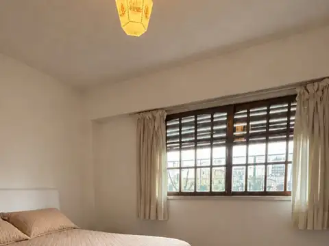 Departamento de 4 Ambientes al Frente con Balcon Terraza 2 Baños