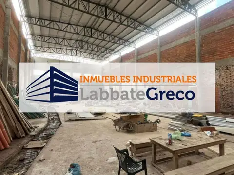 DEPÓSITO DE 700m2 EN ALQUILER - VILLA LYNCH