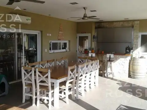 Excelente propiedad, estilo moderna en Santo Domingo.