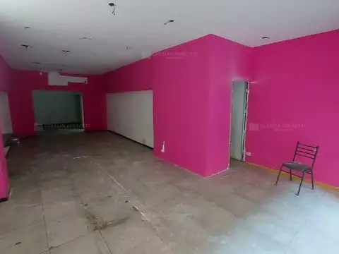 Local en Alquiler 45 años