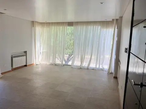 Casa en Venta en Comodoro Rivadavia, USD 350.000