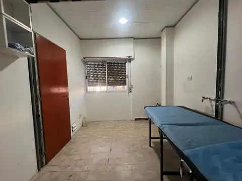 ALQUILER CONSULTORIO CASEROS EXCELENTE UBICACION