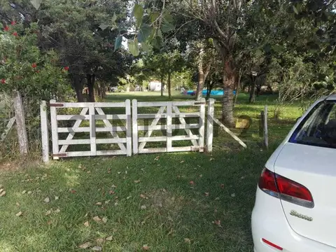 44 entre 306 y 307 , Piso 0