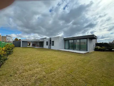CASAS - CASA - ZONA OESTE, RIVADAVIA
