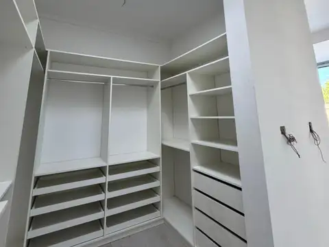 Casa en Venta en Rivadavia, USD 550.000