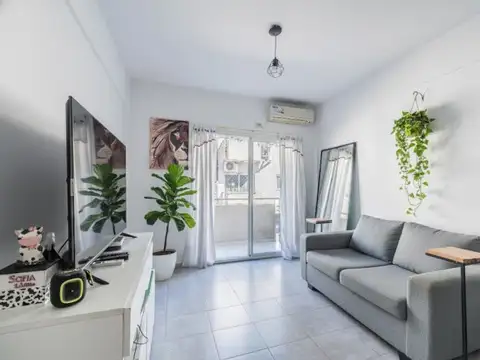 Pastor Obligado 260 , Piso 1