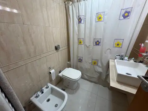 Departamento 3 ambientes con 2 baños